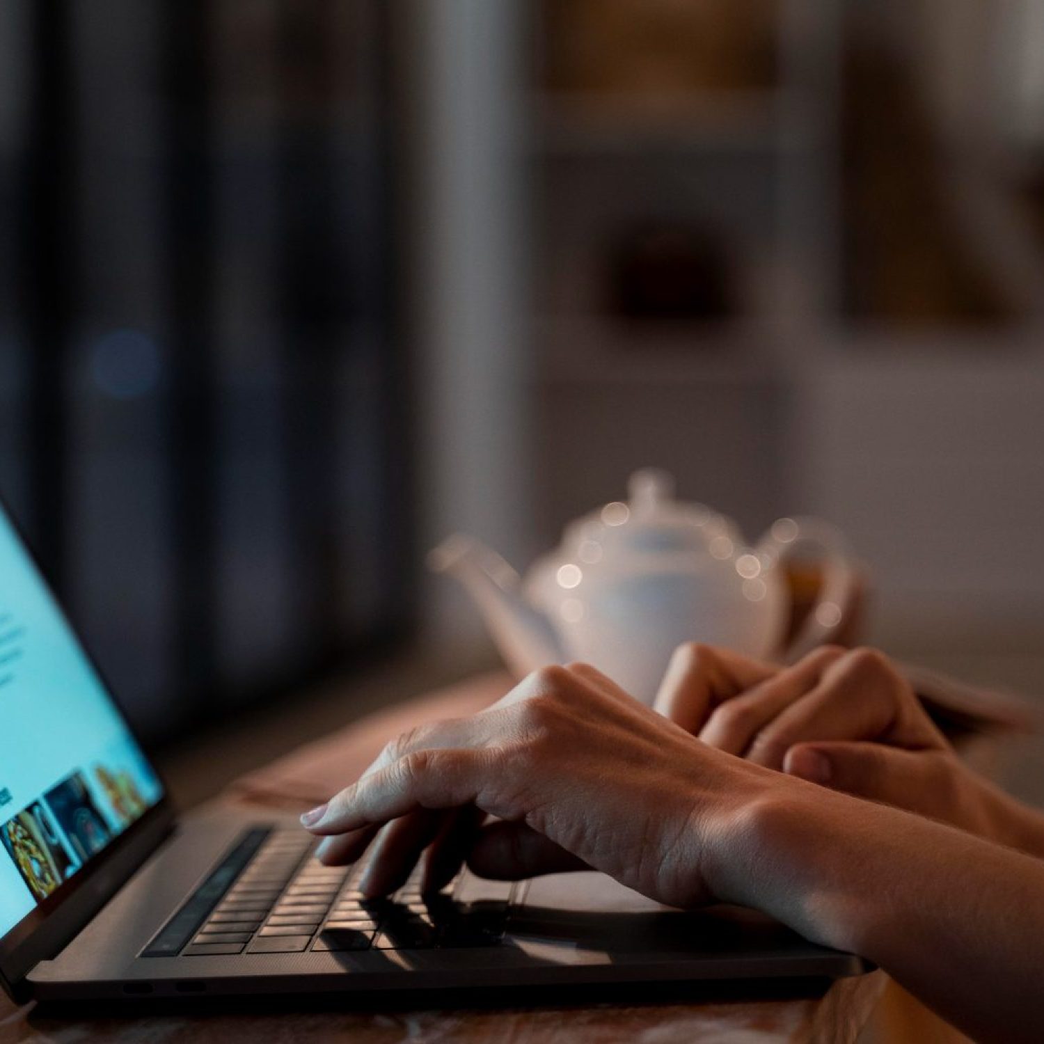 Wysłać maila ze szczegółami...