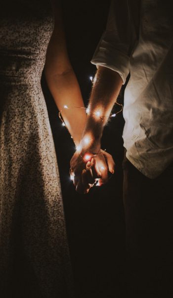 pexels-annetnavi-792777