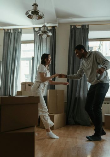 pexels-cottonbro-4554431