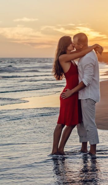 pexels-summerstock-285938